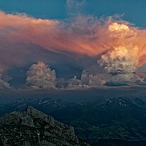 Wolkenstimmung bei Sonnenuntergang