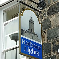 Bar Schild The Harbour Lights