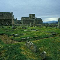 Iona Abbey und Friedhof McBeth + Duncan