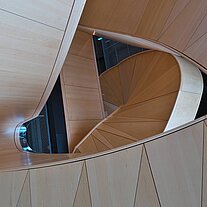 Holztreppe im Konzerthaus