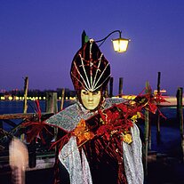 Fürst der Nacht mit Laterne